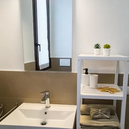 Naviglio 26 Daire Parma